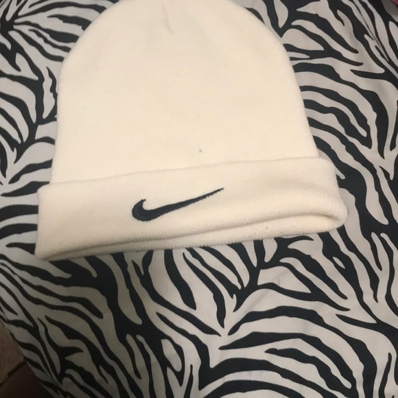 Hat - Picture 1 of 1